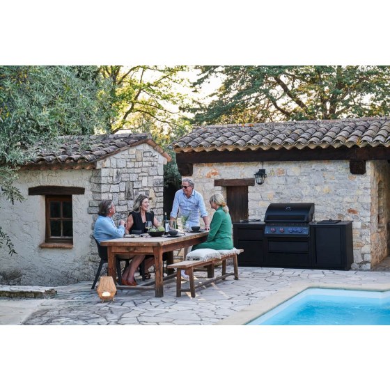 Kuchnia zewnętrzna Napoleon Oasis z Grillem do zabudowy serii 700 Phantom